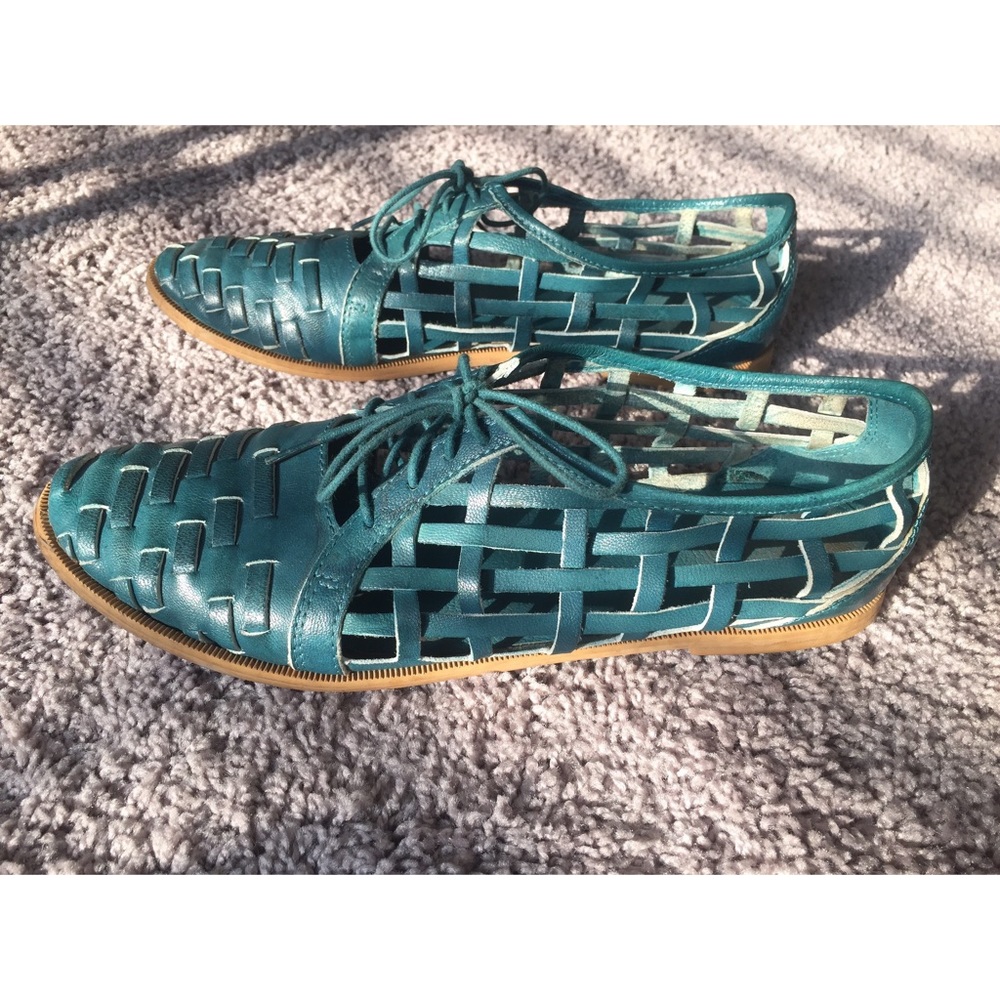 Forever 21 Woven Lace-Up oxfords!